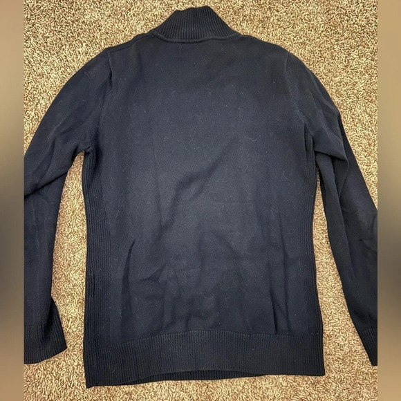 Vineyard vines quarter zip sweater - Picture 2 of 3